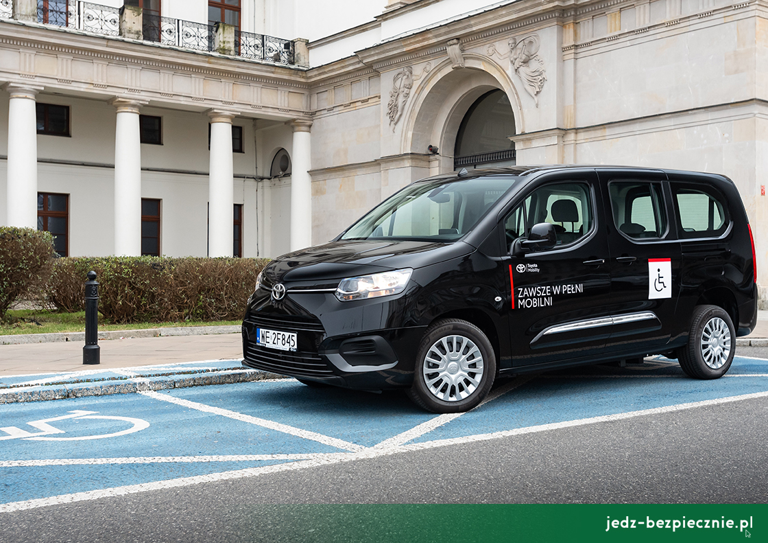 Premiera tygodnia - Toyota ProAce City Verso w wersji Mobility